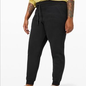 Woman’s Authentic Lululemon Clothing with TAGS NEW